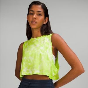 All your crop tank electric Lime
